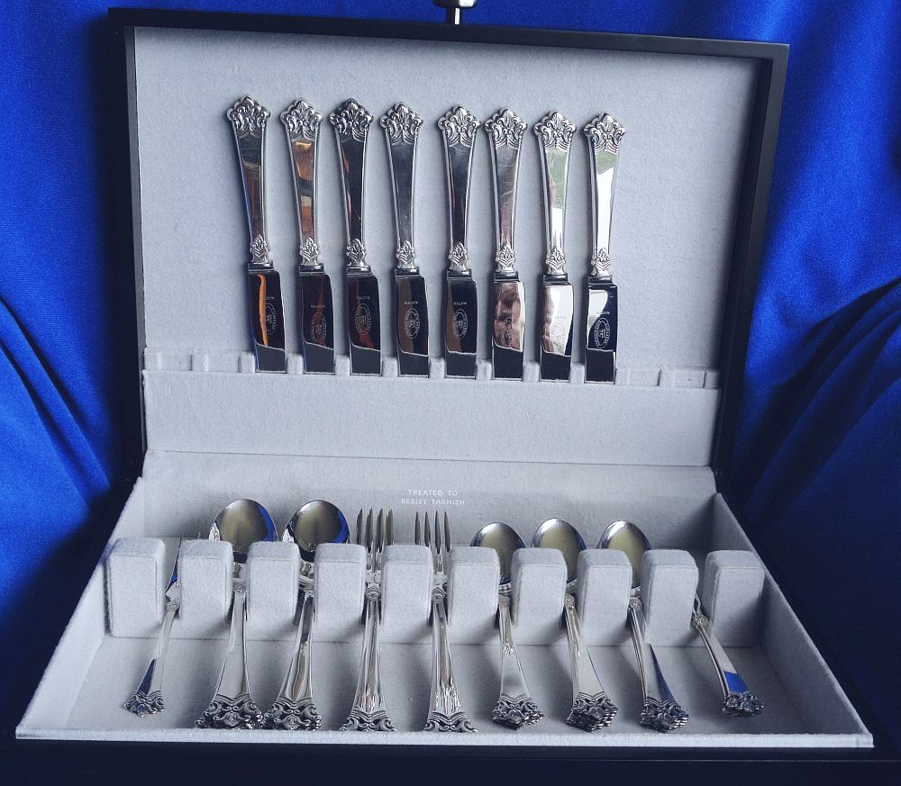 Anitra Sterling Dining Service for 8