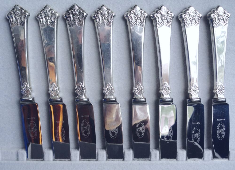 Anitra 1936 Dinner Knives inside lid