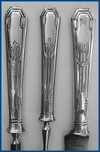 Art Deco Germany Steak Carving Knife Fork Sharpening Rod Handle details