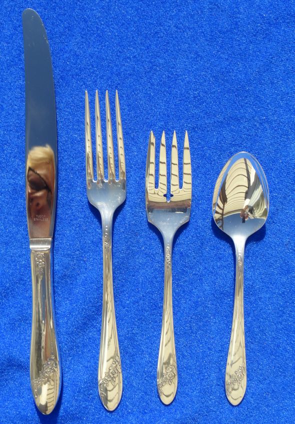 Queen Bess II 1946 Silverplated Flatware